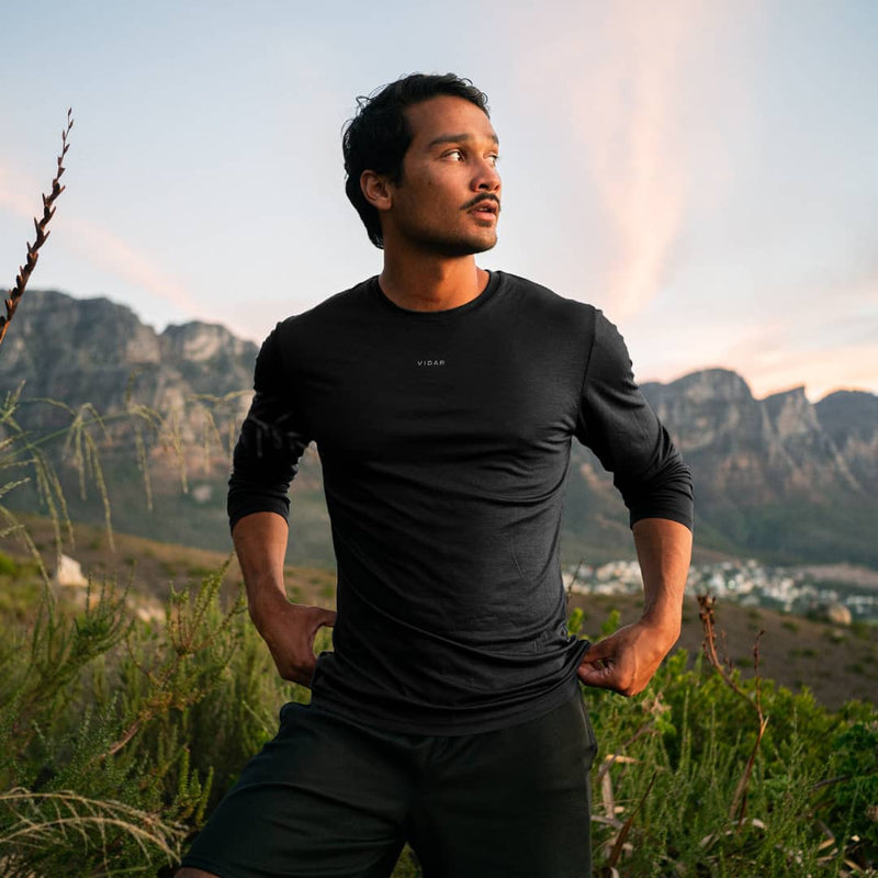 DISTANCE | Natural Performance Longsleeve - schwarz