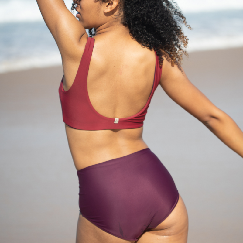 Wendbares Bikini Oberteil PURE Berries Beere Dunkelrot