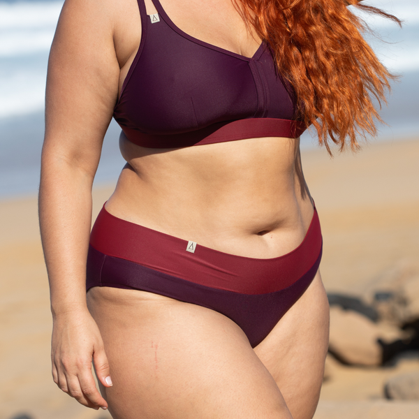 Tragebild der INASKA Swimwear Bikini Hose