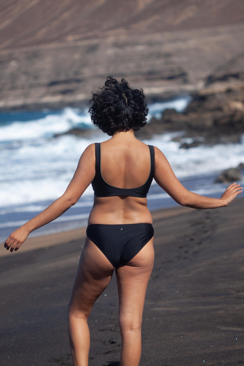 Regular Cut Bikini Hose CHILL