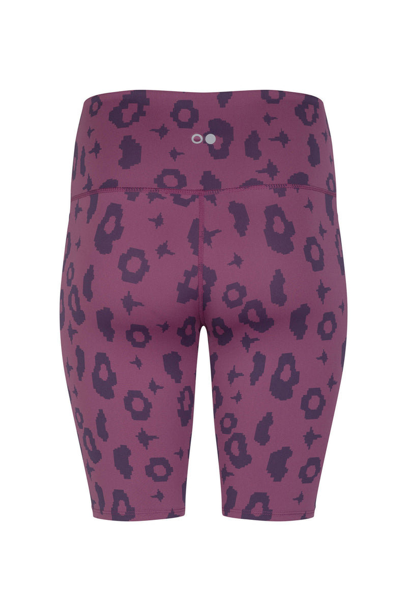 Bike Shorts in Lila Leopard