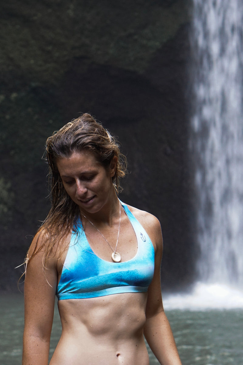 RECYCLED // SIGNATURE SURF BIKINI TOP Shades of Blue